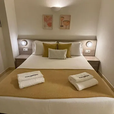 Stay U-Nique Apartments Pau Claris Barcellona Esterno foto